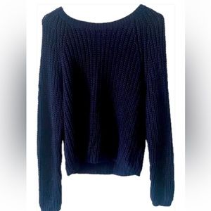 Knitted Comfy Runway Blue Sweater Size Large
